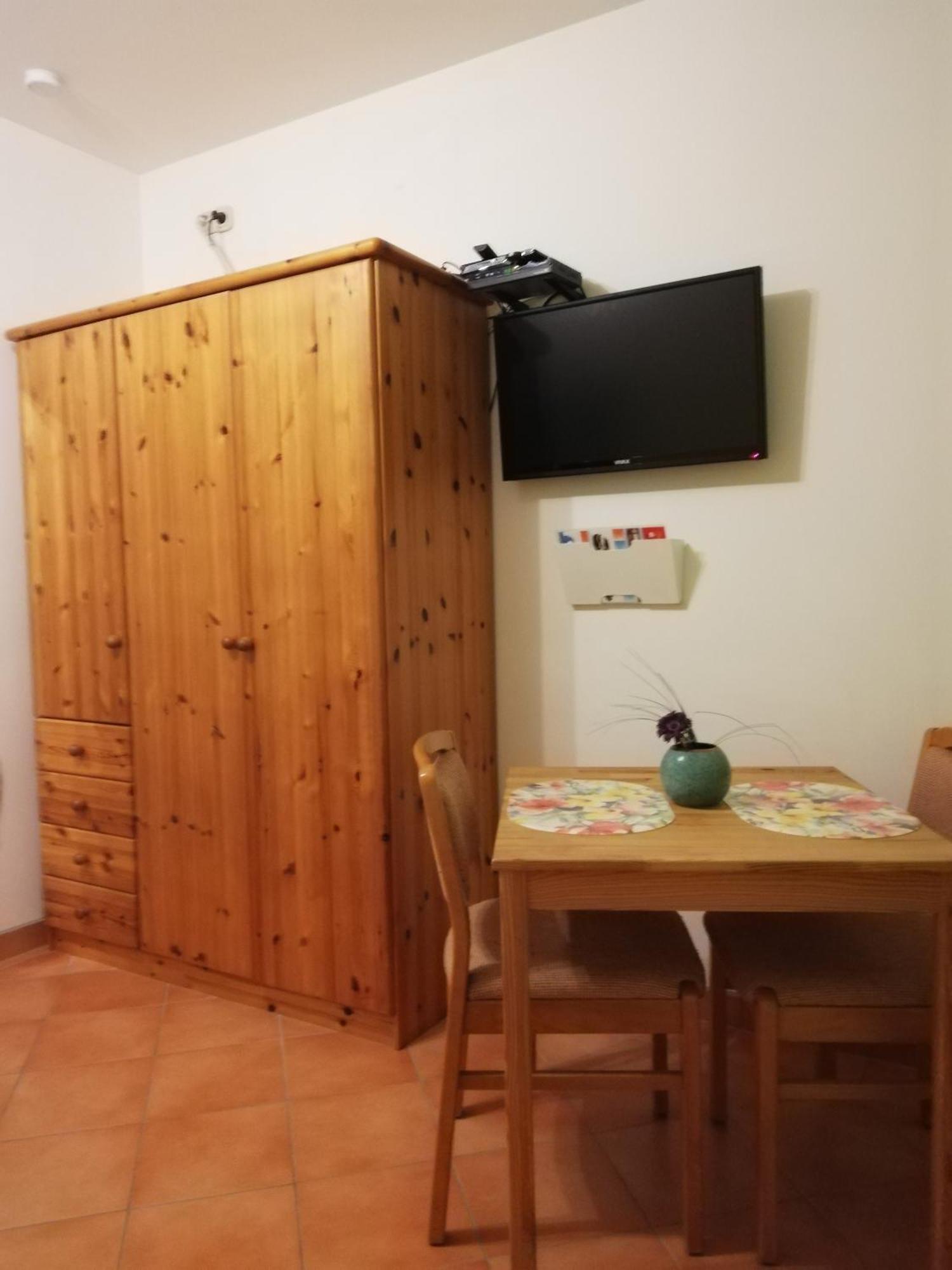 Apartament Maslina *